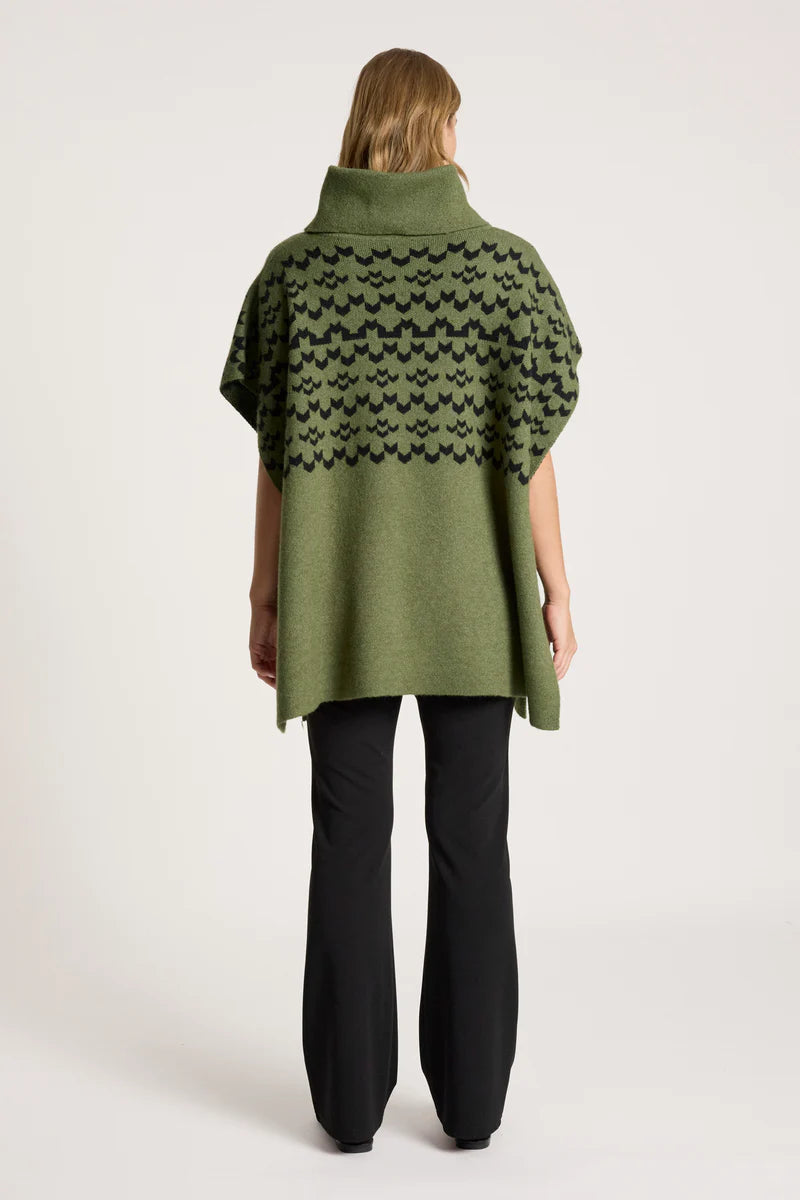 Maasai Poncho / ONESIZE - Image 4