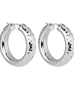 Leonda Hoops